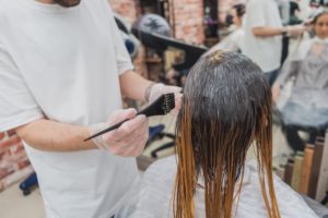 Je farbenie vlasov naozaj škodlivé?
